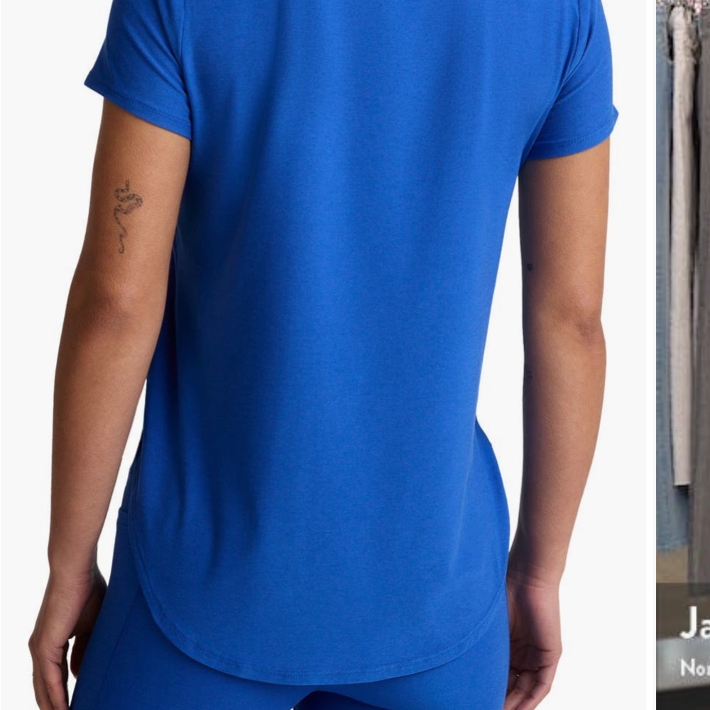 Beyond Yoga Featherweight On the Down Low Tee Fresh Coral Heather Size Medium - Picture 8 of 9
